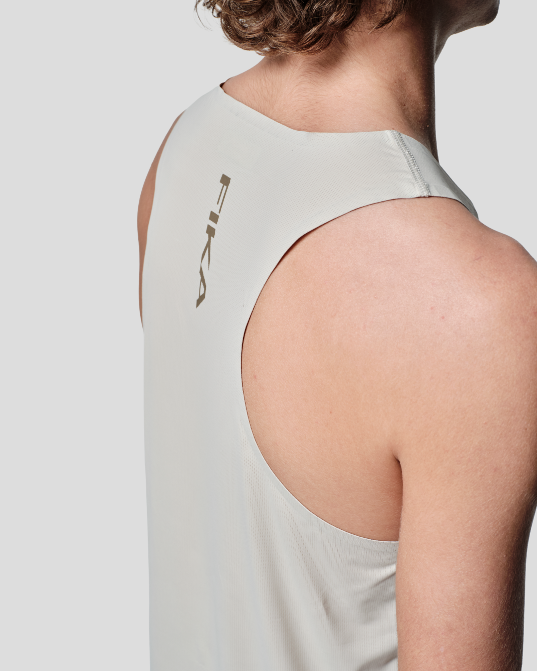 FEATHERTECH™ RACE SINGLET DIRTY WHITE