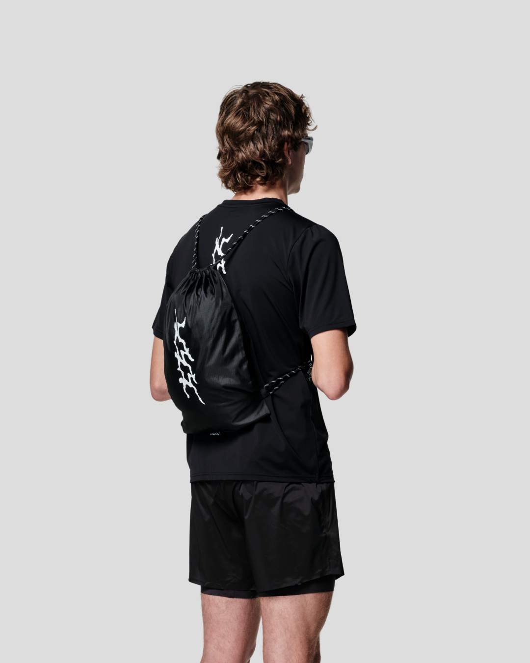 TRACK BAG BLACK